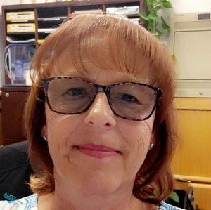 Meet your Posher, Denise